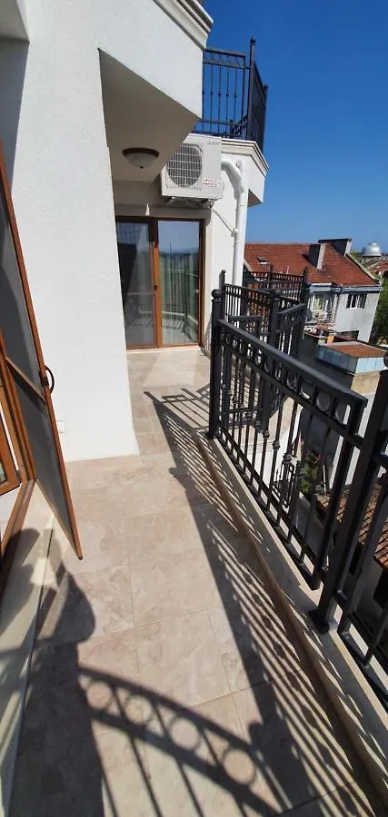Central Lux Apartment Varna