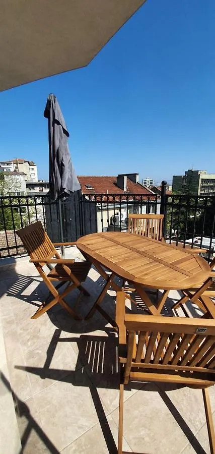 Central Lux Apartment Varna