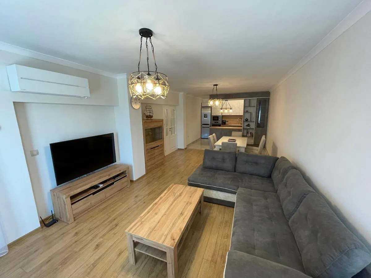 Central Lux Apartment Varna